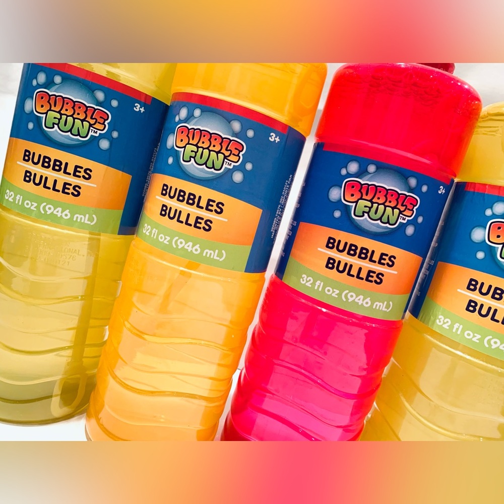 4 Bubble Solution Refills 32 OZ ea Refill Bubble Machines Giant Wands Blowers